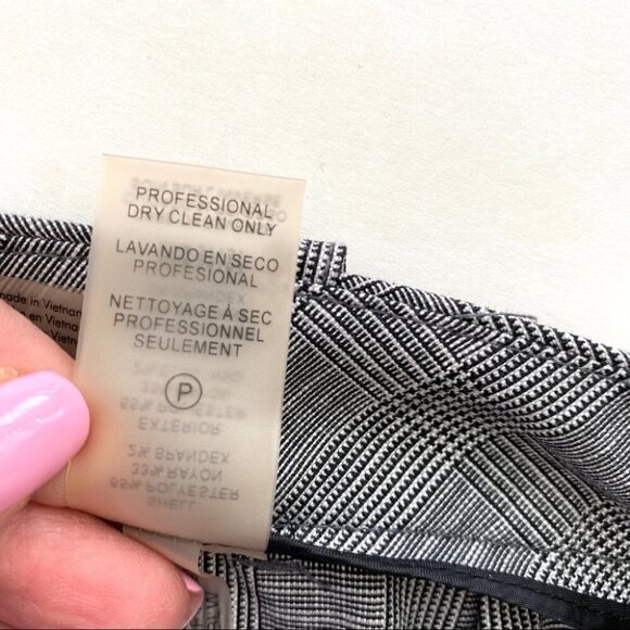 Calvin Klein plaid trousers, modern fit, medium rise, plaid stretch fabric - Picture 12 of 13